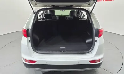 Kia Sportage 2018, 29993 км, за 10240.25 USD - фото 20