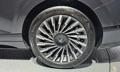Hyundai Grandeur 2023, 21646 км, за 26847.84 USD - фото 21