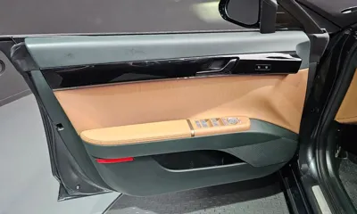 Hyundai Grandeur 2023, 21646 км, за 26847.84 USD - фото 24