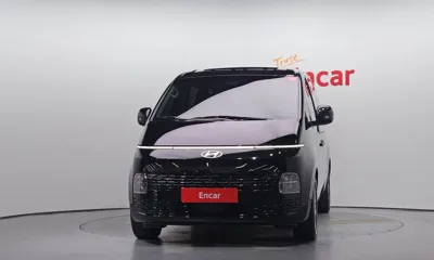 Hyundai Staria 2025, 38033 км, за 24484.71 USD