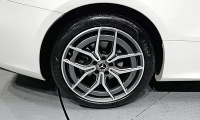 Mercedes-Benz E-Class 2022, 14092 км, за 33894.94 USD