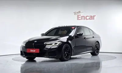BMW 5-Series · 2022 год
