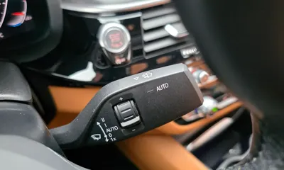 BMW 5-Series 2022, 140237 км, за 20349.22 USD - фото 16