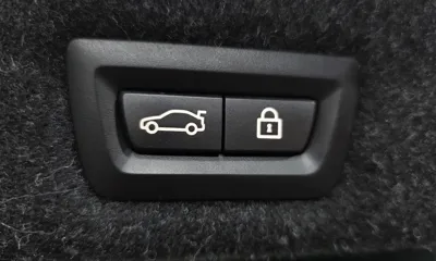 BMW 5-Series 2022, 140237 км, за 20349.22 USD - фото 20