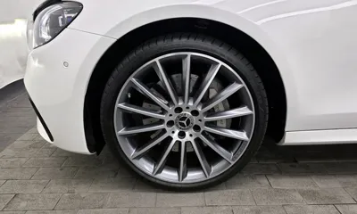 Mercedes-Benz E-Class 2021, 17977 км, за 31205.23 USD