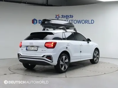 Audi Q2 2023, 25319 км, за 24222.13 USD