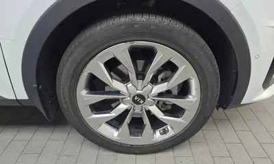 Kia Sorento 2021, 104056 км, за 17406.72 USD