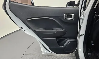 Hyundai Venue 2022, 28489 км, за 10097.73 USD - фото 25