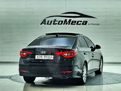 Hyundai Sonata 2015, 222595 км, за 4398.06 USD