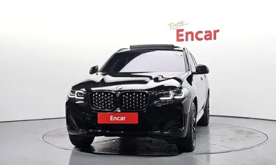 BMW X4 2025, 14401 км, за 51290.37 USD - фото 3