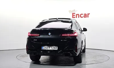 BMW X4 2025, 14401 км, за 51290.37 USD - фото 4
