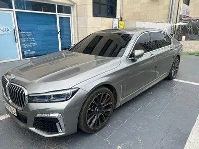 BMW 7-Series 2020, 122000 км, за 34232.87 USD