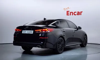 Kia K5 2019, 113001 км, за 8542.04 USD