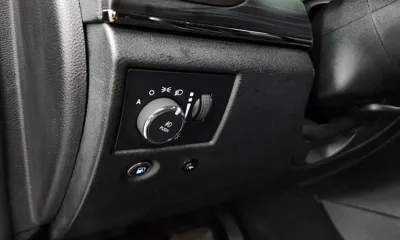 Jeep Cherokee 2020, 65349 км, за 14260.59 USD - фото 16