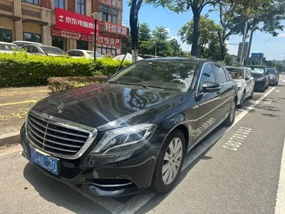 Mercedes-Benz S-Class · 2017 год