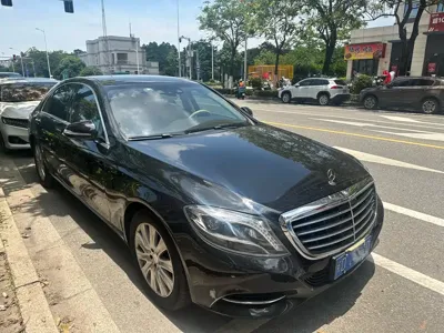 Mercedes-Benz S-Class 2017, 110000 км, за 36212.37 USD