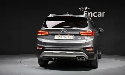 Hyundai Santafe 2019, 34623 км, за 15562.9 USD