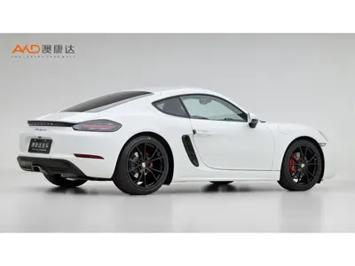 Porsche 718 2021, 34000 км, за 44878.47 USD