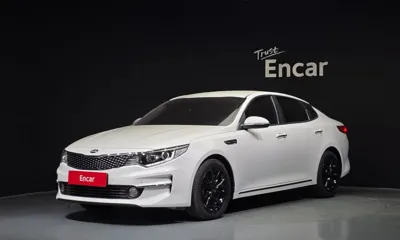 Kia K5 · 2018 год