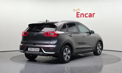 Kia Niro 2018, 129329 км, за 19516.02 USD