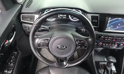 Kia Niro 2018, 129329 км, за 19502.04 USD - фото 15
