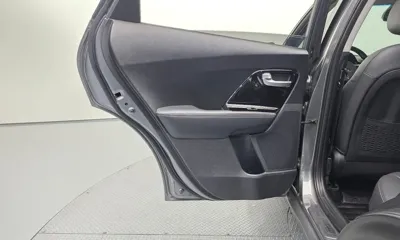 Kia Niro 2018, 129329 км, за 19502.04 USD - фото 25
