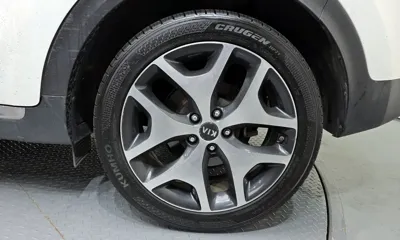 Kia Sportage 2018, 136350 км, за 9205.29 USD