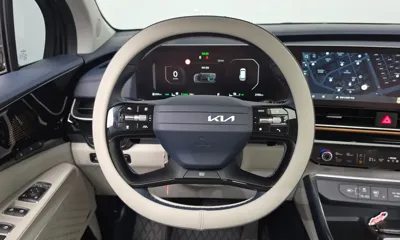 Kia Canival 2026, 2156 км, за 39005 USD - фото 13