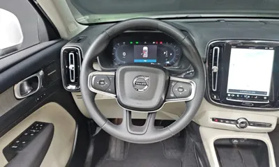 Volvo XC40 2023, 34839 км, за 23614.38 USD - фото 13