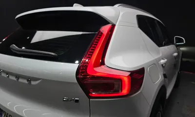 Volvo XC40 2023, 34839 км, за 23614.38 USD - фото 23