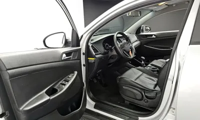 Hyundai Tucson 2017, 85142 км, за 6805.42 USD - фото 11