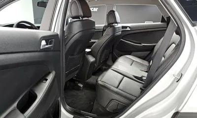 Hyundai Tucson 2017, 85142 км, за 6805.42 USD - фото 12