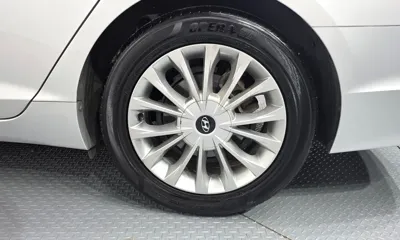 Hyundai Sonata 2016, 95477 км, за 6508.15 USD - фото 21