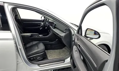Hyundai Sonata 2024, 17105 км, за 17001.44 USD - фото 10