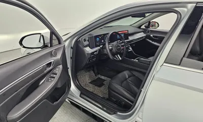 Hyundai Sonata 2024, 17105 км, за 17001.44 USD - фото 11