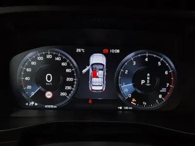 Volvo XC40 2020, 47723 км, за 18214.95 USD - фото 6