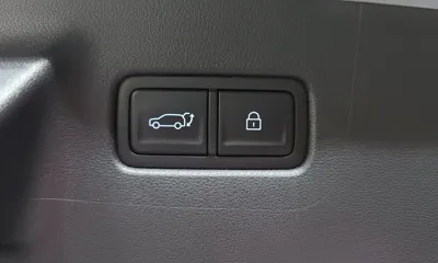 Hyundai Santafe 2025, 13203 км, за 19469.94 USD - фото 33