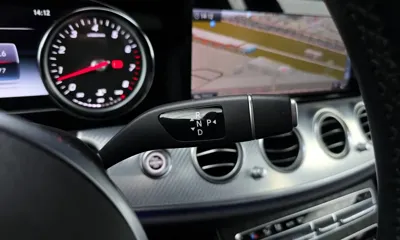 Mercedes-Benz E-Class 2020, 68277 км, за 15536.63 USD - фото 9