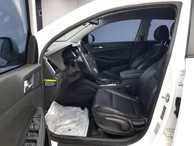 Hyundai Tucson 2018, 89798 км, за 8861.76 USD - фото 8