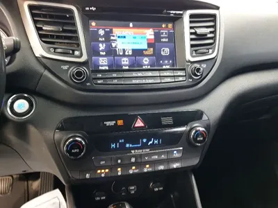 Hyundai Tucson 2018, 89798 км, за 8861.76 USD - фото 11