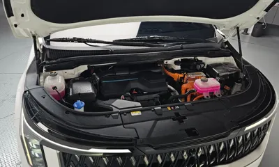 Kia Canival 2025, 33520 км, за 29867.4 USD - фото 6