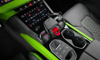 Lamborghini Urus 2025, 1384 км, за 291973.08 USD - фото 9