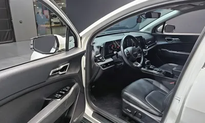 Kia Sportage 2023, 38537 км, за 16848.36 USD - фото 11