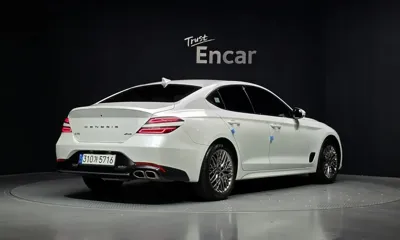 Genesis G70 2022, 70841 км, за 20101.5 USD