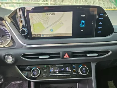 Hyundai Sonata 2020, 98575 км, за 11487.46 USD - фото 13