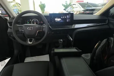 Toyota Camry 2024, 26100 км, за 20930 USD - фото 12