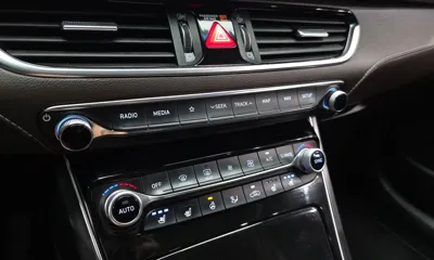 Hyundai Grandeur 2018, 69062 км, за 9888.12 USD - фото 18
