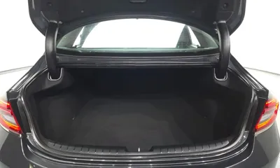 Hyundai Grandeur 2018, 69062 км, за 9888.12 USD - фото 20