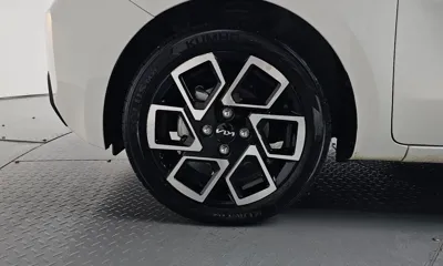 Kia Ray 2023, 30931 км, за 10699.75 USD