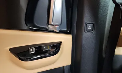 Kia Canival 2023, 53346 км, за 17001.44 USD - фото 30